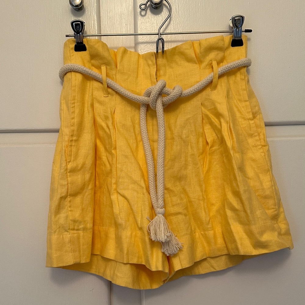 NEW Summer Away High Waisted Pleated Shorts (Part of Set) - Picture 2 of 6